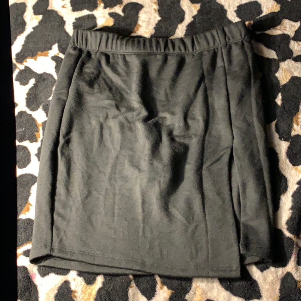 Black skirt
